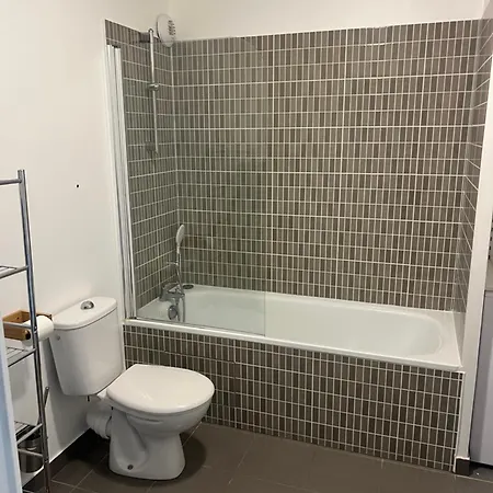 Beau 2 Pièces Moderne Et Cosy à Corbeil-Essonnes